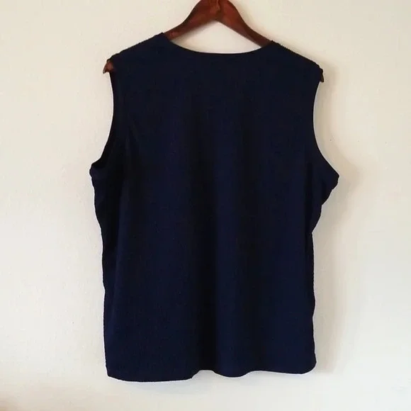 Allison Daley Crinkle Sleevless Top - Picture 3 of 4